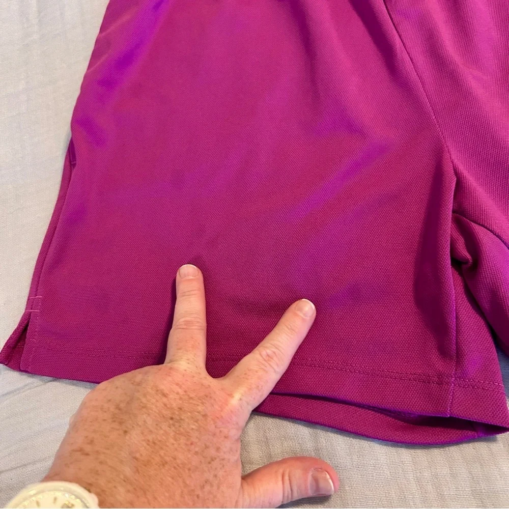 Nike Women’s Fuchsia Dri-Fit Shorts Sz S